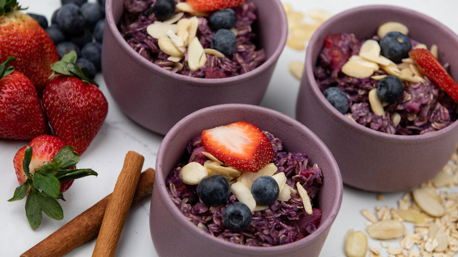 Fresh Berry and Spice Oatmeal