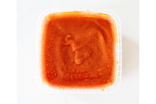 
                        
                          Charger l&#39;image dans la galerie, Soupe aux tomates et poivrons rôtis crémeuse
                        
                      